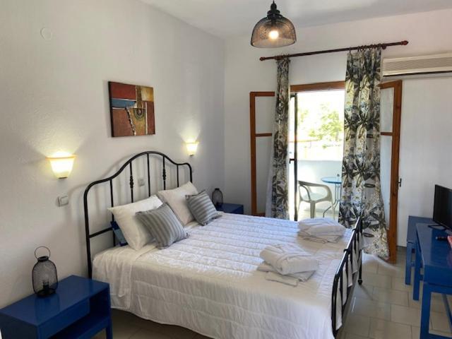 Semeli Hotel - Adults Only Roda  Bagian luar foto